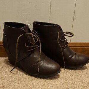 Dream Pairs Brown Ankle Booties with Lace-Up Design